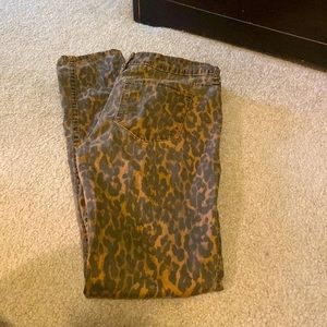 A.N.A. Skinny Jeans Cheetah Print Size 27 / 4